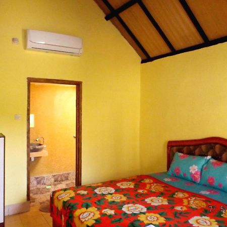 Aura Guest House Gili Air Eksteriør bilde