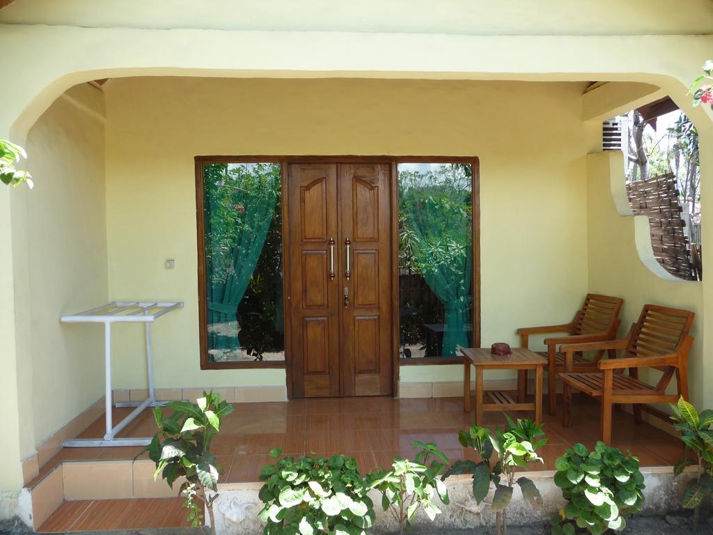 Aura Guest House Gili Air Eksteriør bilde