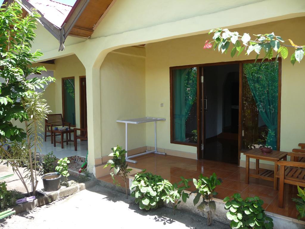 Aura Guest House Gili Air Eksteriør bilde